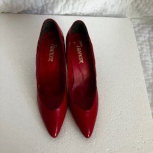 Francine red leather shoes size 51/2